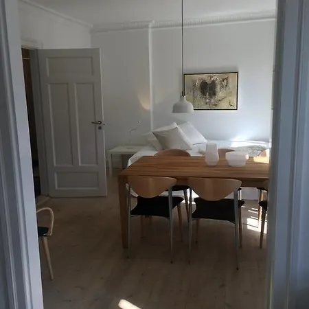 One-bedroom In - Nørrebrogade 56 Lejlighed København